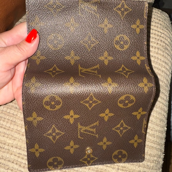 Louis Vuitton Monogram Brown Agenda - Picture 2 of 7